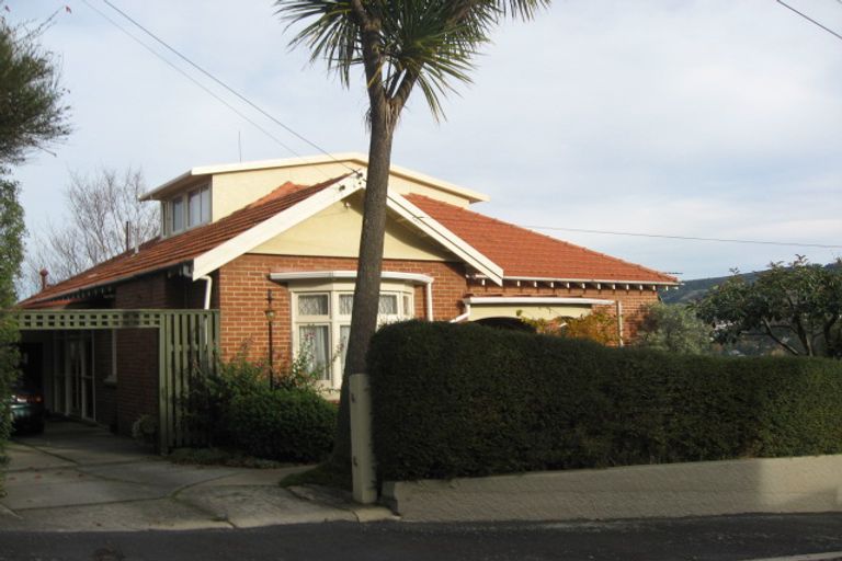 Photo of property in 2 Roxburgh Street, Opoho, Dunedin, 9010