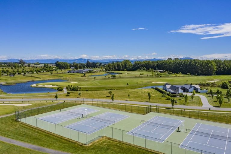 Photo of property in 11 Mapleham Drive, Pegasus, 7612