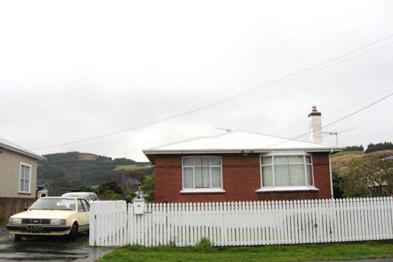 Photo of property in 16 Hall Road, Sawyers Bay, Port Chalmers, 9023