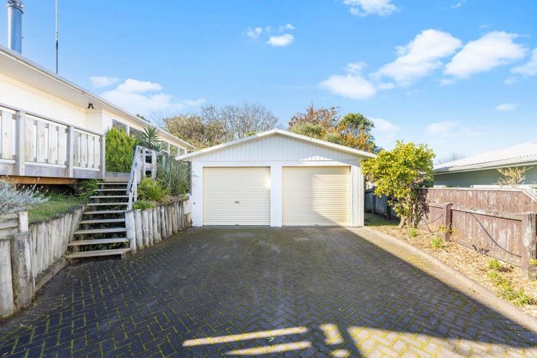 Photo of property in 13 Beachman Grove, Hilltop, Taupo, 3330