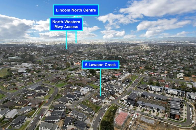 Photo of property in 5 Lawson Creek Street, Massey, Auckland, 0614