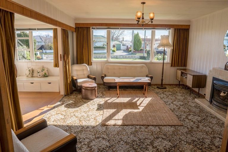 Photo of property in 1 Coddington Crescent, Masterton, 5810