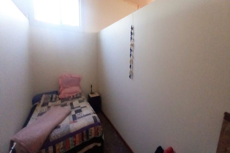 Photo of property in 23 Sneyd Street, Tuatapere, 9620