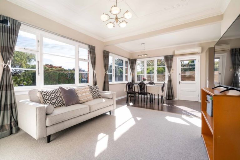 Photo of property in 115 Mornington Road, Kenmure, Dunedin, 9011