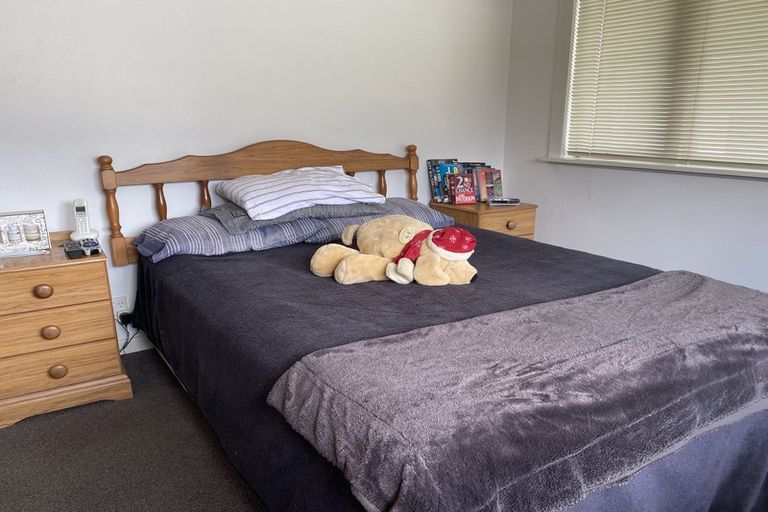 Photo of property in 3 Church Street, Swanson, Auckland, 0612