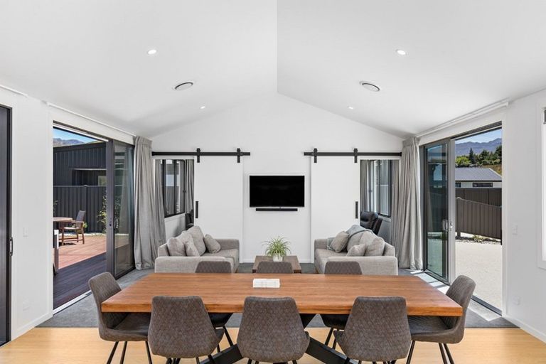 Photo of property in 27 Headley Drive, Lower Shotover, Queenstown, 9304