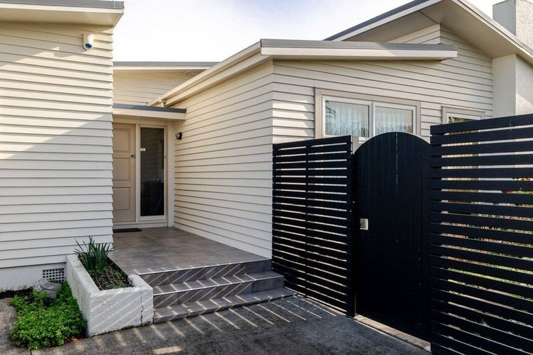 Photo of property in 56 Havill Street, Takaro, Palmerston North, 4410