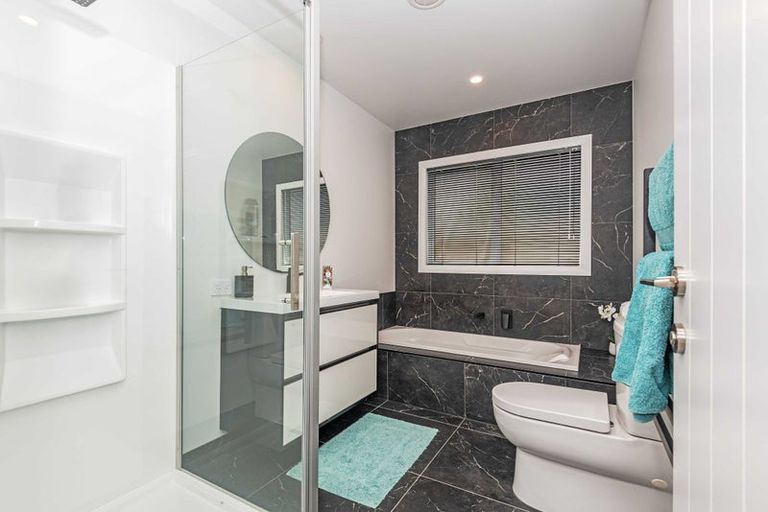 Photo of property in 14a Roy Street, Palmerston North, 4410