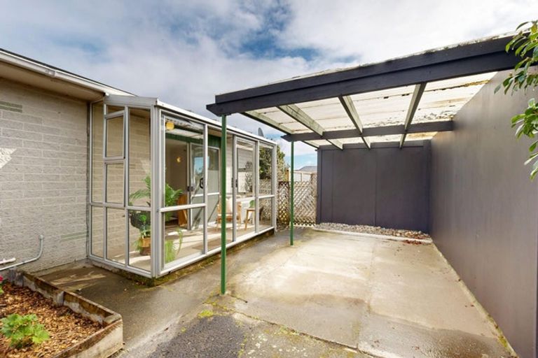 Photo of property in 14a Nola Avenue, Raumati Beach, Paraparaumu, 5032