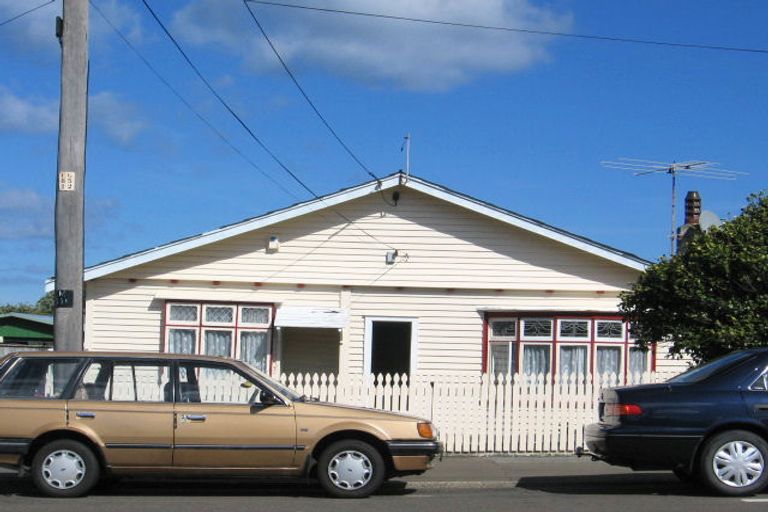 Photo of property in 8 Caledonia Street, Miramar, Wellington, 6022