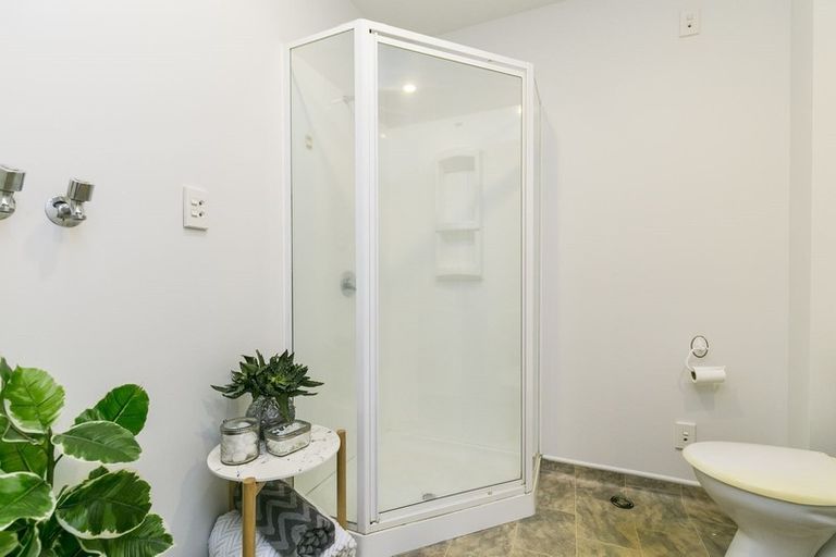 Photo of property in Courtenay Apartments, 201/120 Courtenay Place, Te Aro, Wellington, 6011