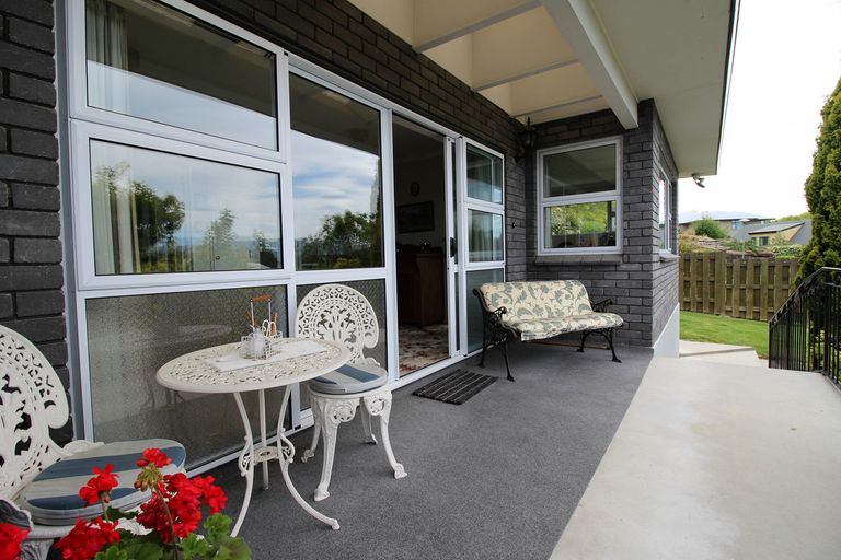 Photo of property in 18 Craig Place, Bridge Hill, Alexandra, 9320