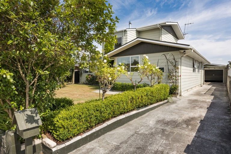 Photo of property in 7 Paradise Place, Milson, Palmerston North, 4414