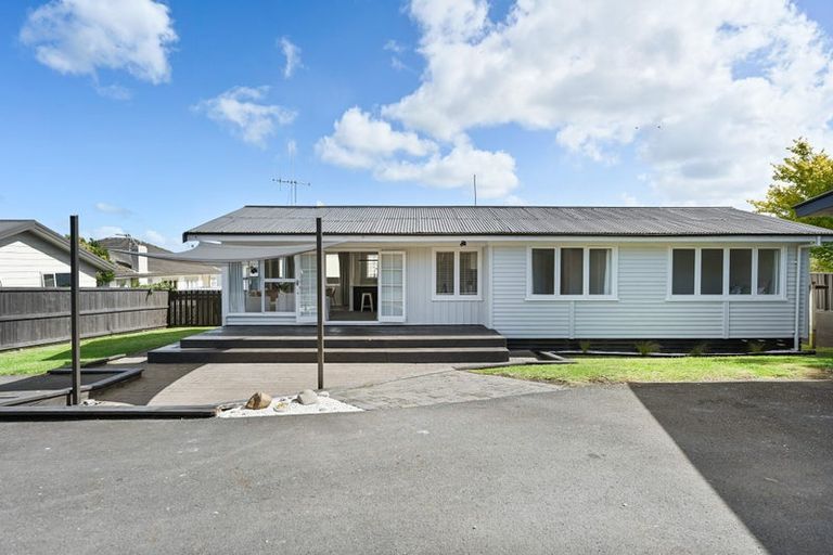 Photo of property in 142 Tuhikaramea Road, Dinsdale, Hamilton, 3204