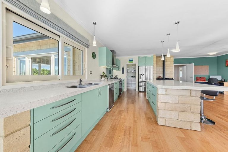 Photo of property in 40 Maunga Heights, Hurworth, New Plymouth, 4371