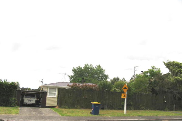 Photo of property in 85 Lauderdale Road, Birkdale, Auckland, 0626