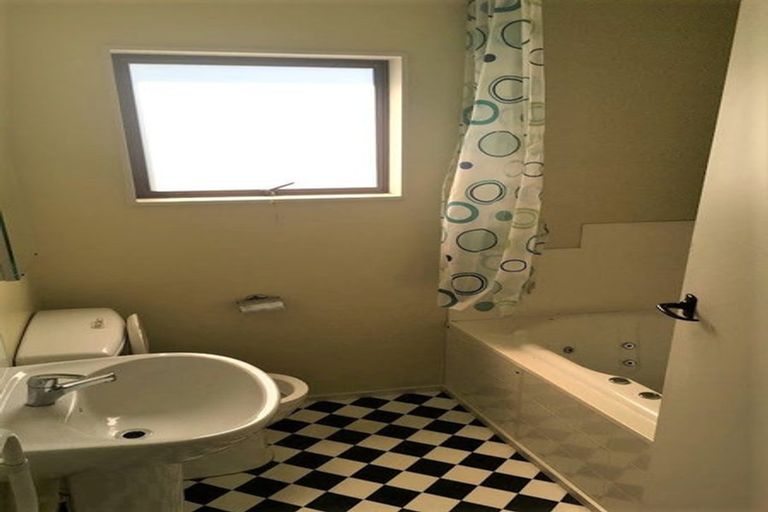 Photo of property in 30a Saint Martins Road, Saint Martins, Christchurch, 8022