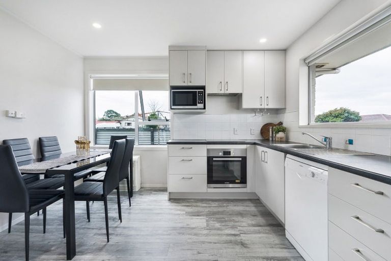 Photo of property in 28a Korora Street, Bromley, Christchurch, 8062