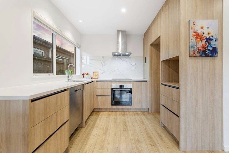 Photo of property in 61c Settlement Road, Papakura, 2110