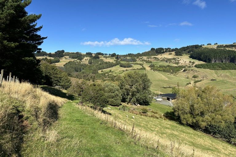 Photo of property in 26 Dickson Street, Macandrew Bay, Dunedin, 9014