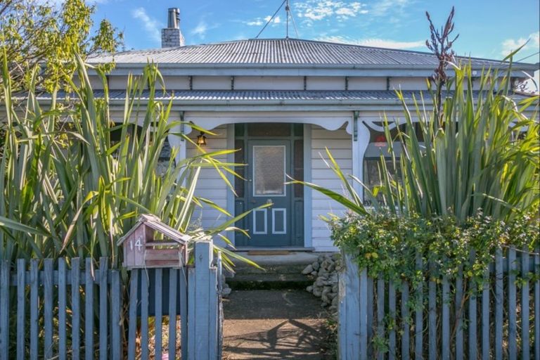 Photo of property in 14 Lyon Street, Featherston, 5710