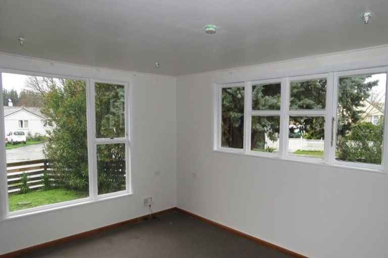 Photo of property in 10 Mcduff Place, Havelock North, 4130
