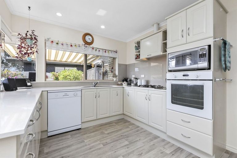 Photo of property in 125 Gloucester Road, Mount Maunganui, 3116