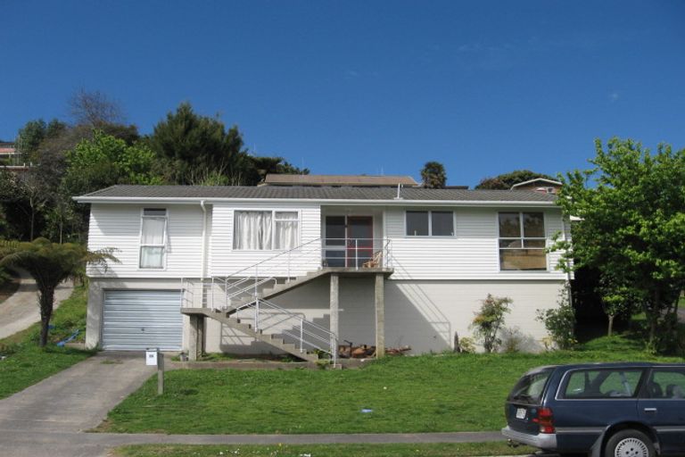 Photo of property in 35 Dingadee Street, Welcome Bay, Tauranga, 3112