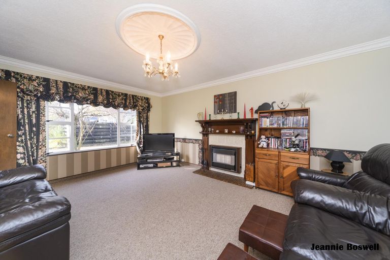 Photo of property in 146 Russell Street, Palmerston North, 4414