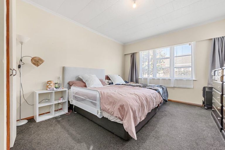 Photo of property in 21 Edinburgh Street, Levin, 5510