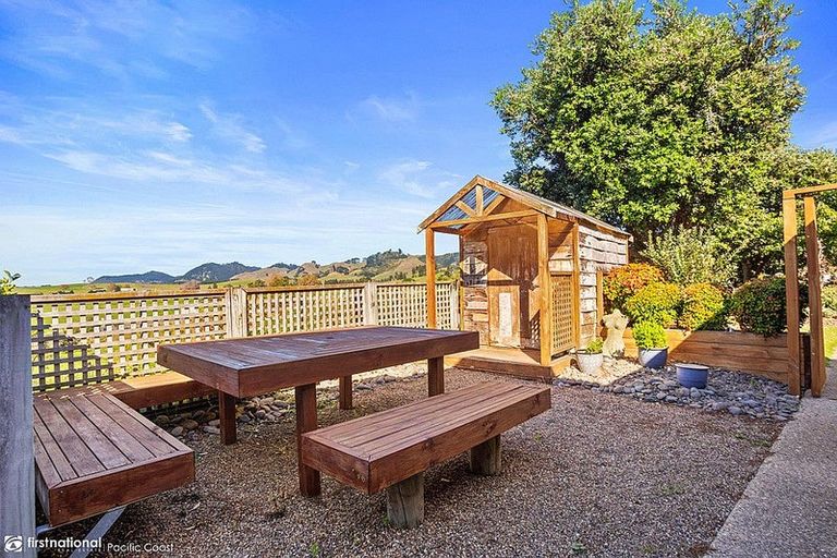 Photo of property in 39 Browns Drive, Waihi Beach, 3611
