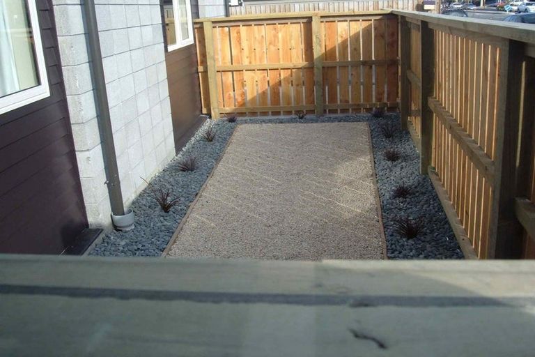 Photo of property in 1/24 Whitmore Street, Edgeware, Christchurch, 8013