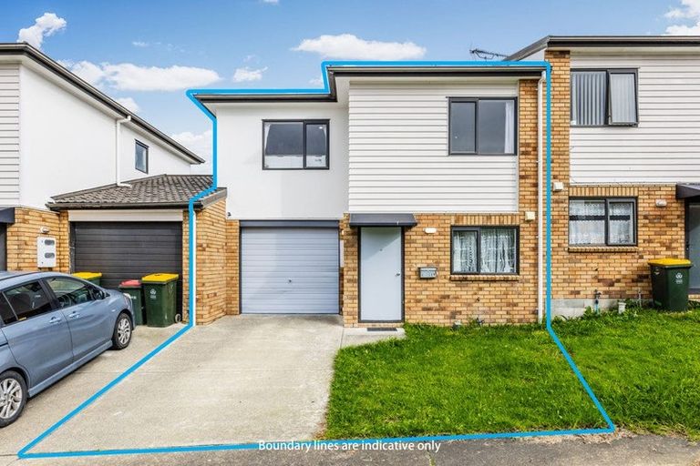 Photo of property in 11 Battlen Place, Manurewa, Auckland, 2105
