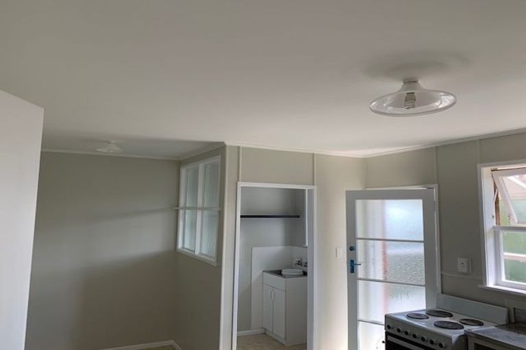 Photo of property in 2/165 Chivalry Road, Glenfield, Auckland, 0629