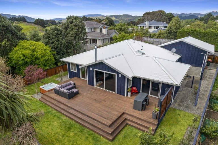 Photo of property in 58 Wood Leigh, Paraparaumu Beach, Paraparaumu, 5032