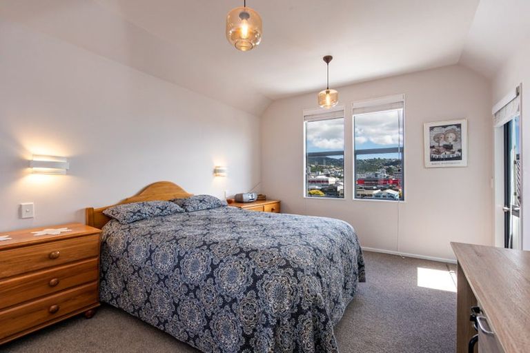 Photo of property in 6/88 Brougham Street, Mount Victoria, Wellington, 6011