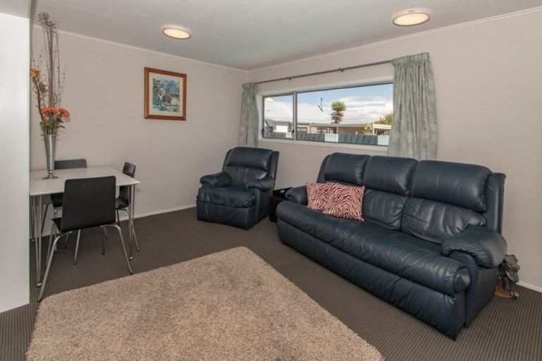 Photo of property in 6a The Esplanade, Westshore, Napier, 4110
