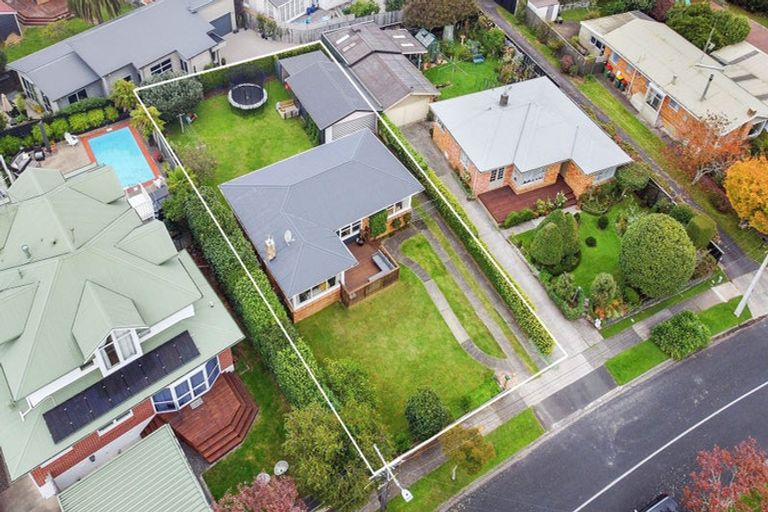 Photo of property in 14 Laurence Street, Queenwood, Hamilton, 3210