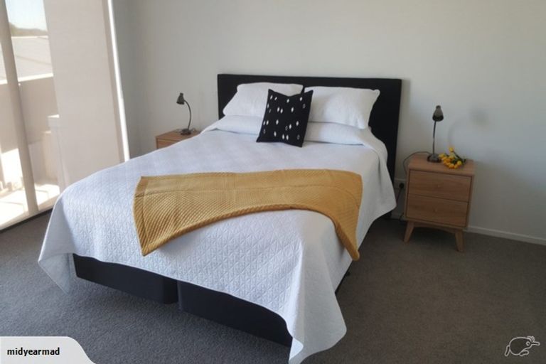 Photo of property in 1/86 Hurlstone Drive, Waiwhakaiho, New Plymouth, 4312