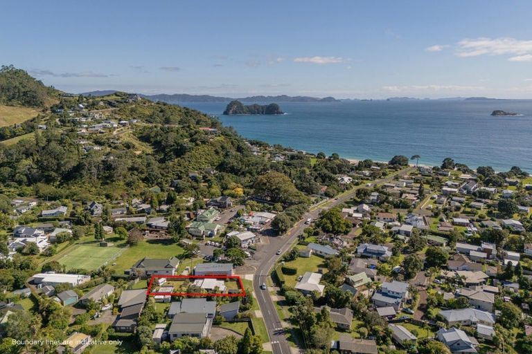 Photo of property in 56 Hahei Beach Road, Hahei, Whitianga, 3591