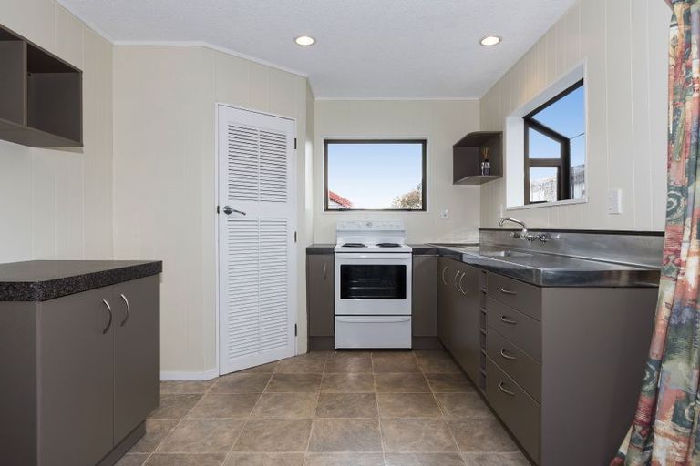 Photo of property in 2 London Place, Judea, Tauranga, 3110