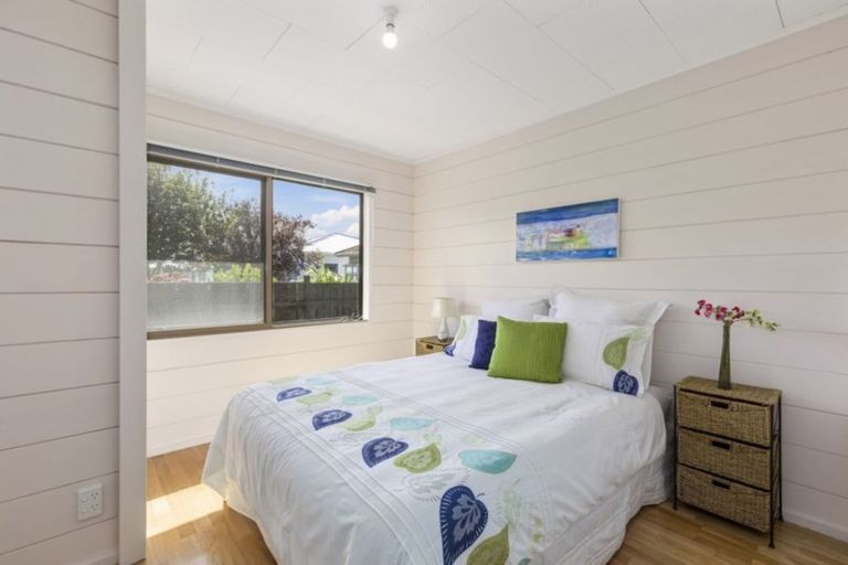 Photo of property in 14 Connolly Street, Boulcott, Lower Hutt, 5010