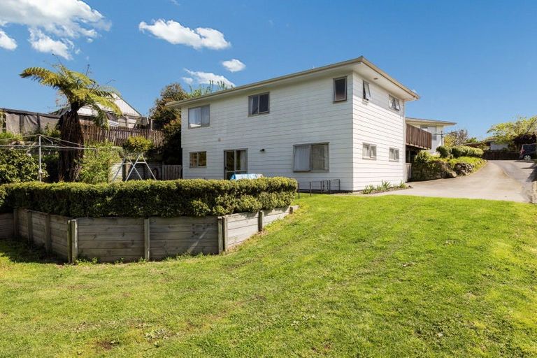 Photo of property in 15 Gilmore Street, Te Puke, 3119