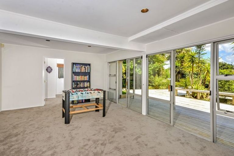 Photo of property in 9 Trevone Place, Forrest Hill, Auckland, 0620