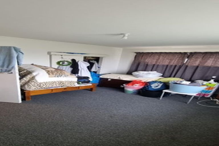 Photo of property in 43 Beeston Crescent, Manurewa, Auckland, 2102