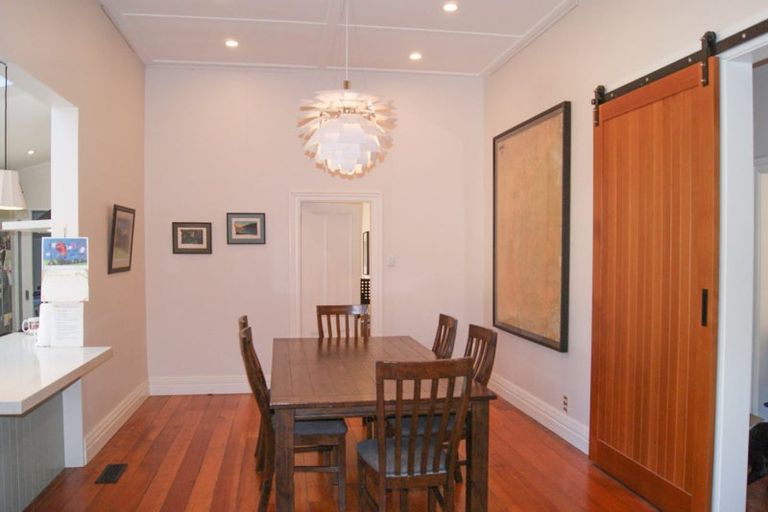 Photo of property in 122a Derwent Street, Island Bay, Wellington, 6023