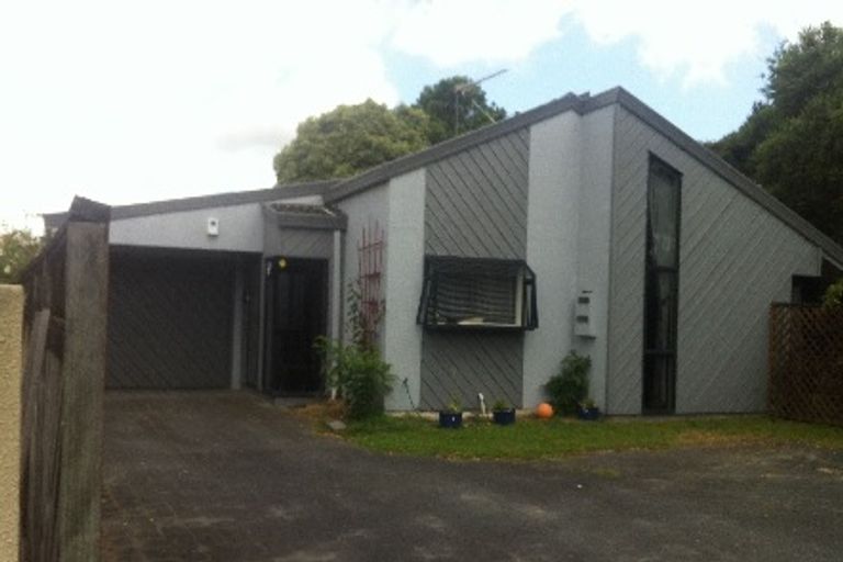 Photo of property in 10b Ashley Street, St Andrews, Hamilton, 3200