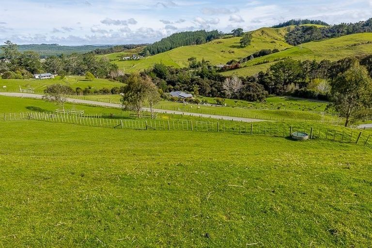 Photo of property in 91 Zanders Road, Helensville, Waimauku, 0882