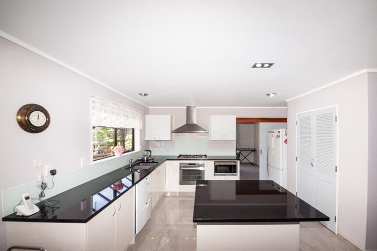 Photo of property in 71 Cortina Avenue, Johnsonville, Wellington, 6037