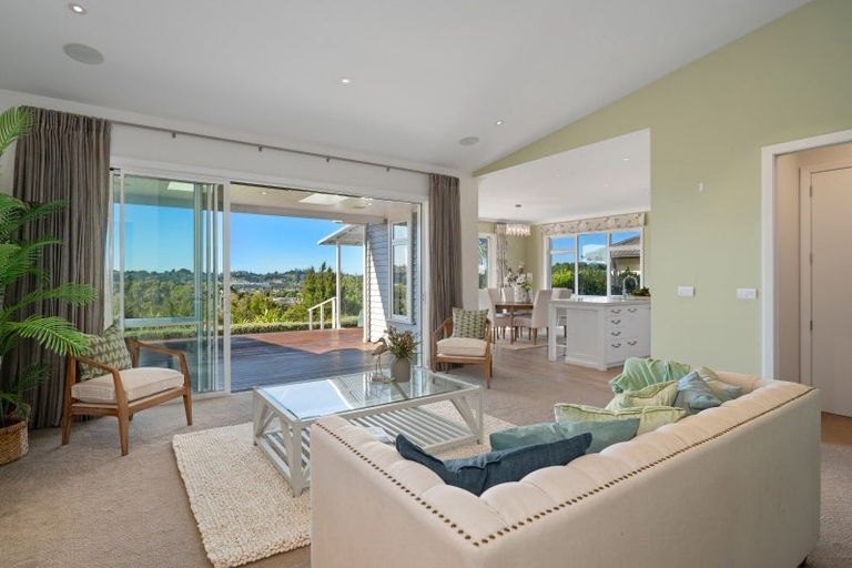 Photo of property in 83 Mortlake Heights, Pyes Pa, Tauranga, 3112